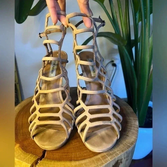 Steven madden strappy heel - Picture 4 of 4